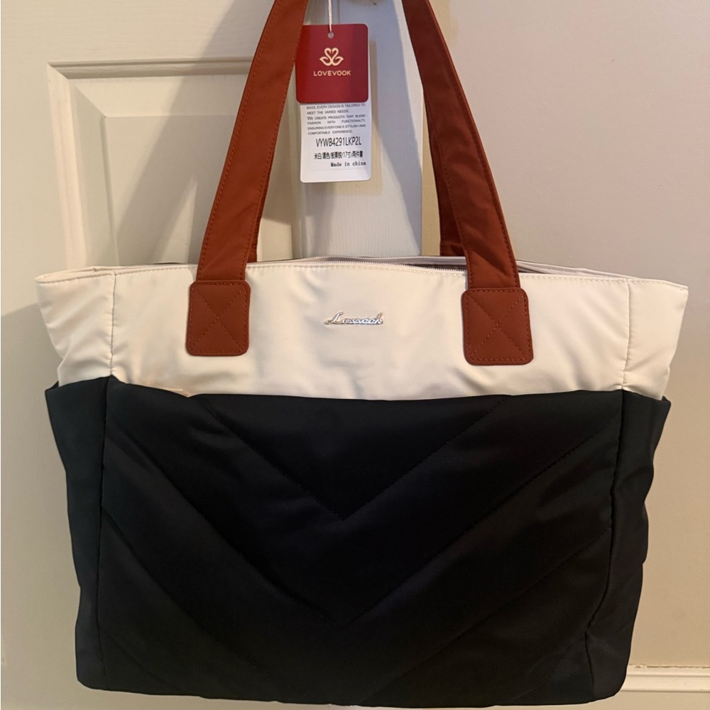 Lovenook tote.